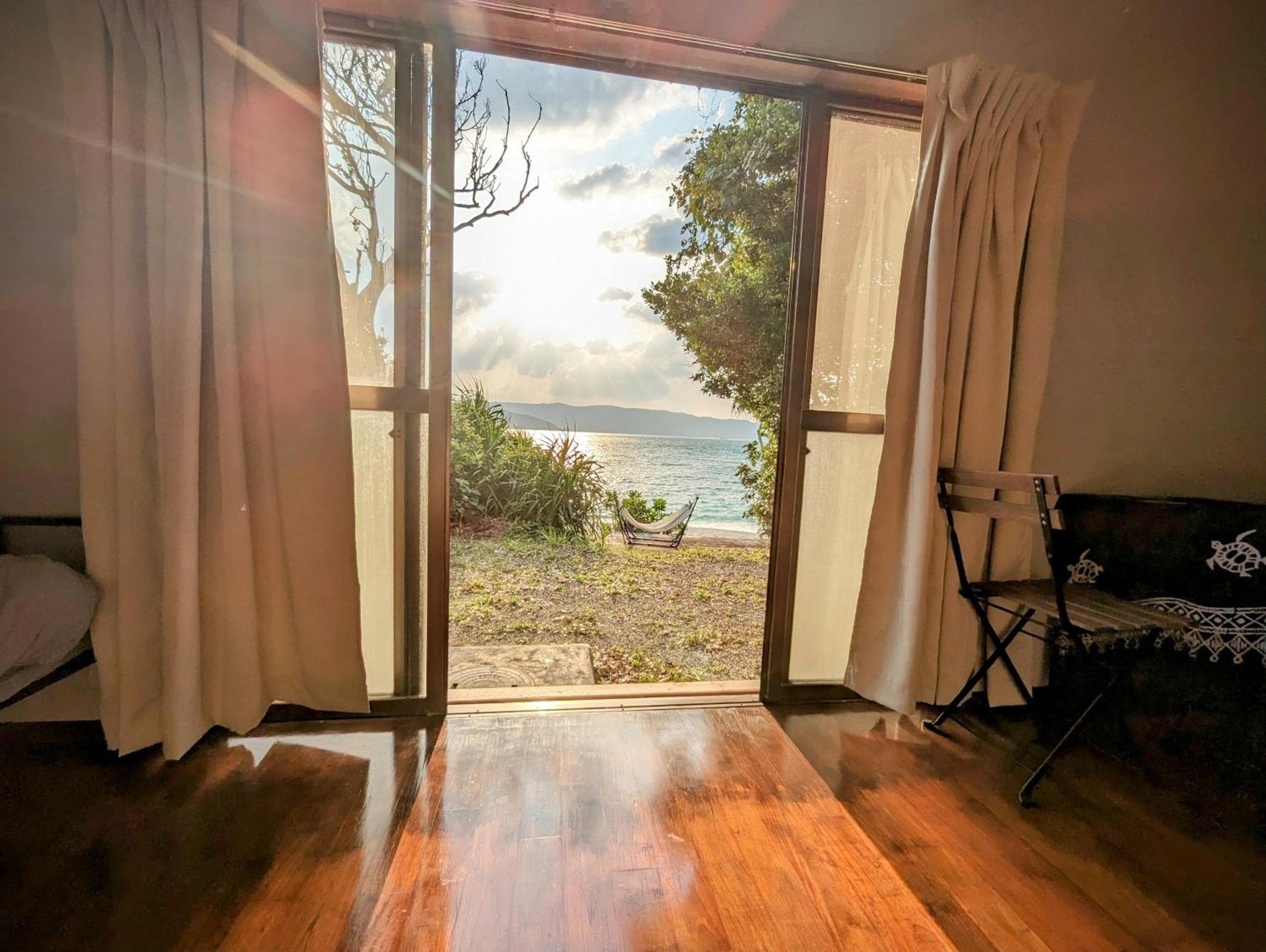 くじらの家 Villa Amami Bagian luar foto